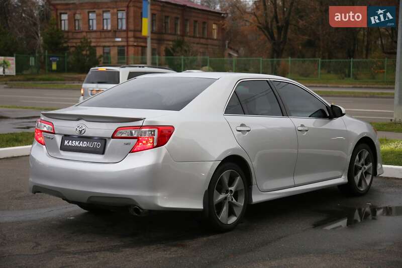 Седан Toyota Camry 2014 в Харькове фото 6 Седан Toyota Camry 2014 в Харькове