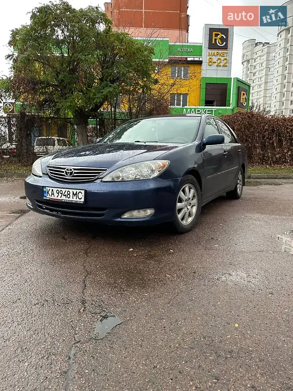 Toyota Camry 2003