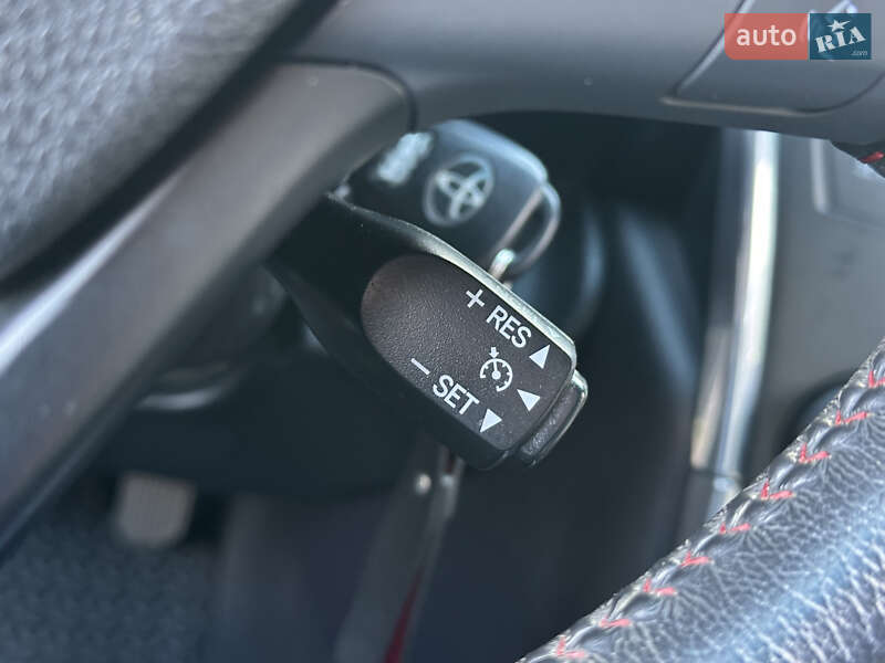 Седан Toyota Camry 2016 в Одессе фото 47 Седан Toyota Camry 2016 в Одессе