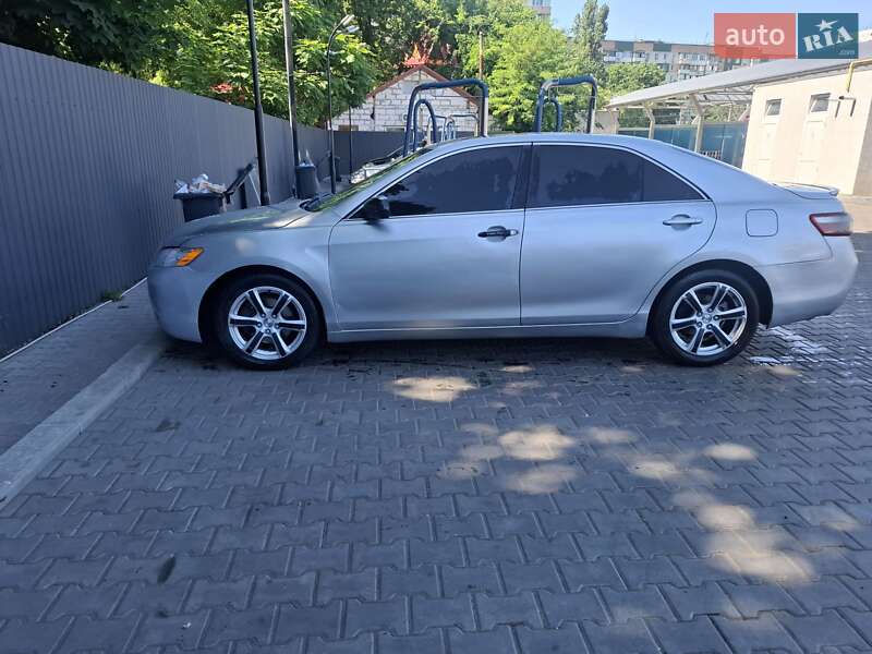Седан Toyota Camry 2006 в Одессе