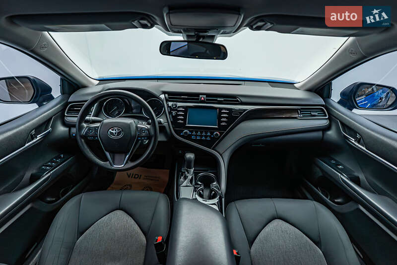 Седан Toyota Camry 2019 в Киеве фото 10 Седан Toyota Camry 2019 в Киеве