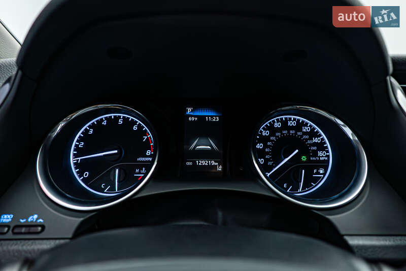 Седан Toyota Camry 2019 в Киеве фото 13 Седан Toyota Camry 2019 в Киеве