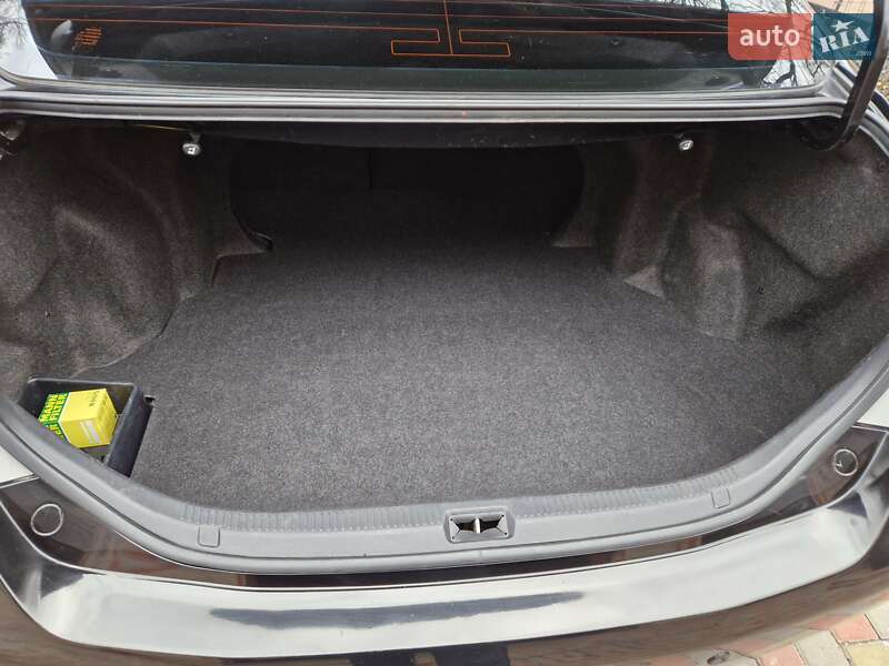 Седан Toyota Camry 2008 в Харькове