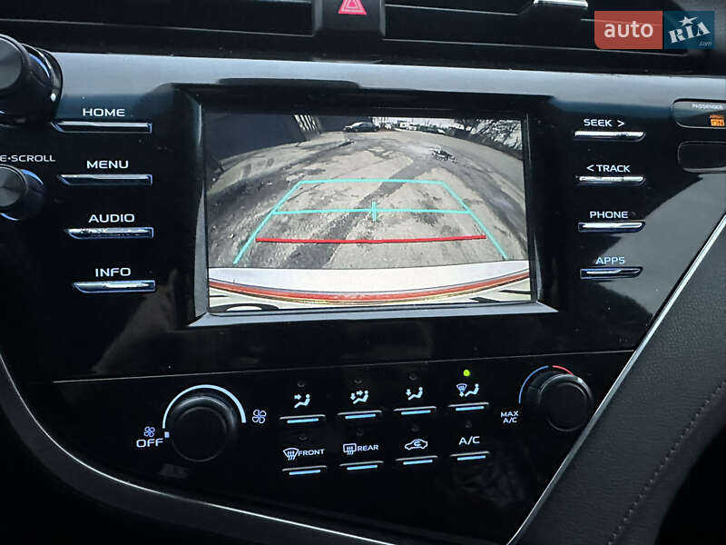 Седан Toyota Camry 2017 в Киеве фото 24 Седан Toyota Camry 2017 в Киеве