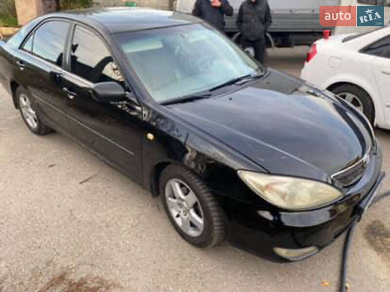 Toyota Camry 2003