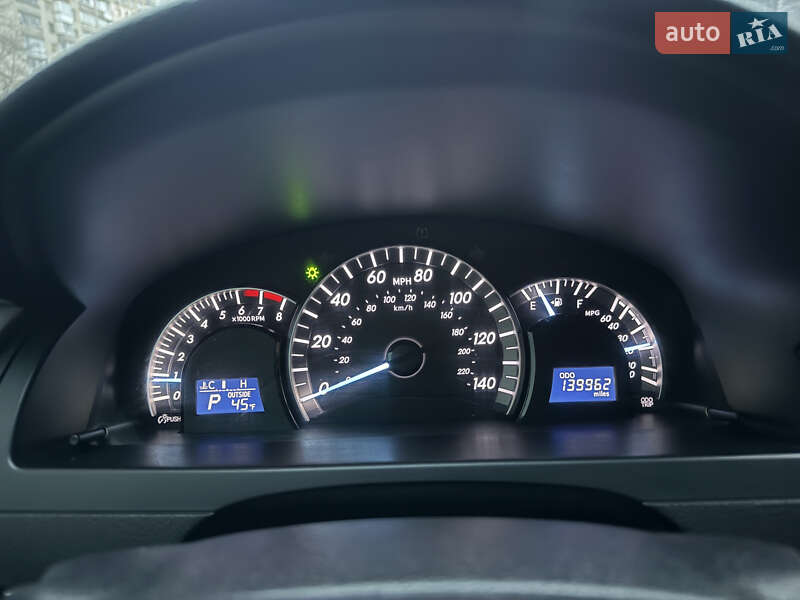 Седан Toyota Camry 2012 в Киеве фото 17 Седан Toyota Camry 2012 в Киеве