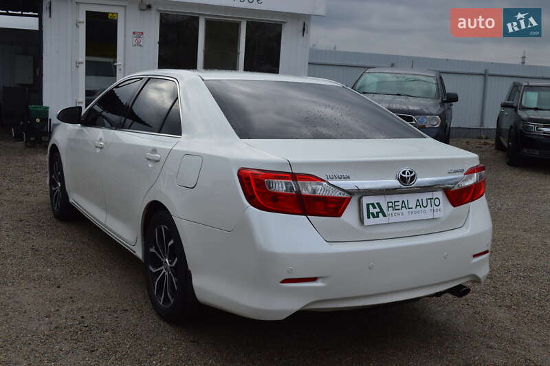 Седан Toyota Camry 2011 в Кропивницком фото 2 Седан Toyota Camry 2011 в Кропивницком