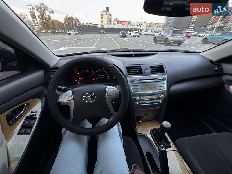 Седан Toyota Camry 2007 в Киеве фото 25 Седан Toyota Camry 2007 в Киеве