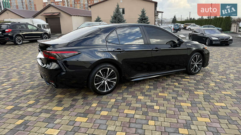Седан Toyota Camry 2017 в Днепре фото 7 Седан Toyota Camry 2017 в Днепре