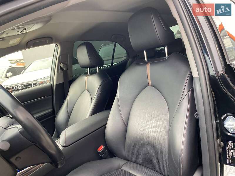 Седан Toyota Camry 2020 в Львові фото 19 Седан Toyota Camry 2020 в Львові