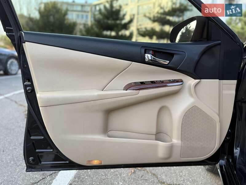 Седан Toyota Camry 2013 в Одессе фото 57 Седан Toyota Camry 2013 в Одессе