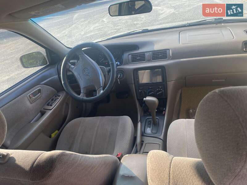 Седан Toyota Camry 2001 в Хмельницком фото 12 Седан Toyota Camry 2001 в Хмельницком