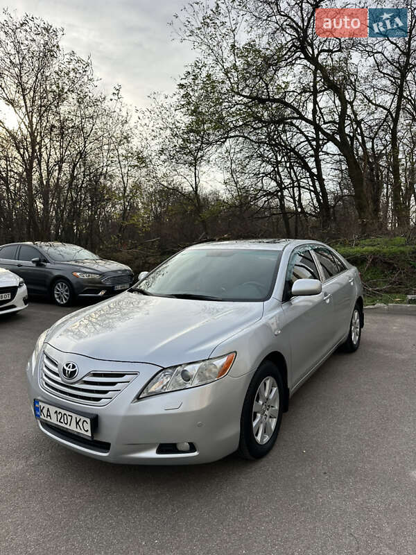 Седан Toyota Camry 2007 в Буче фото Седан Toyota Camry 2007 в Буче