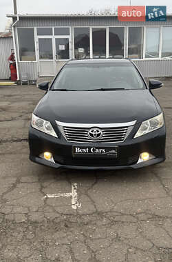 Седан Toyota Camry 2011 в Києві