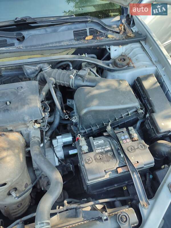 Седан Toyota Camry 2004 в Дубні фото 19 Седан Toyota Camry 2004 в Дубні