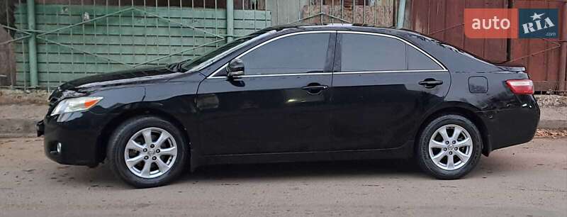 Седан Toyota Camry 2009 в Одесі