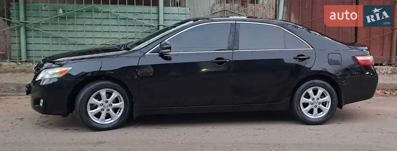 2010 Toyota Camry - мініатюра 23