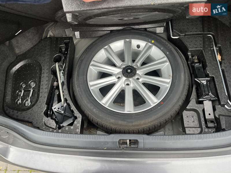 Седан Toyota Camry 2012 в Белой Церкви