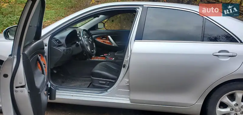 Toyota Camry 2011