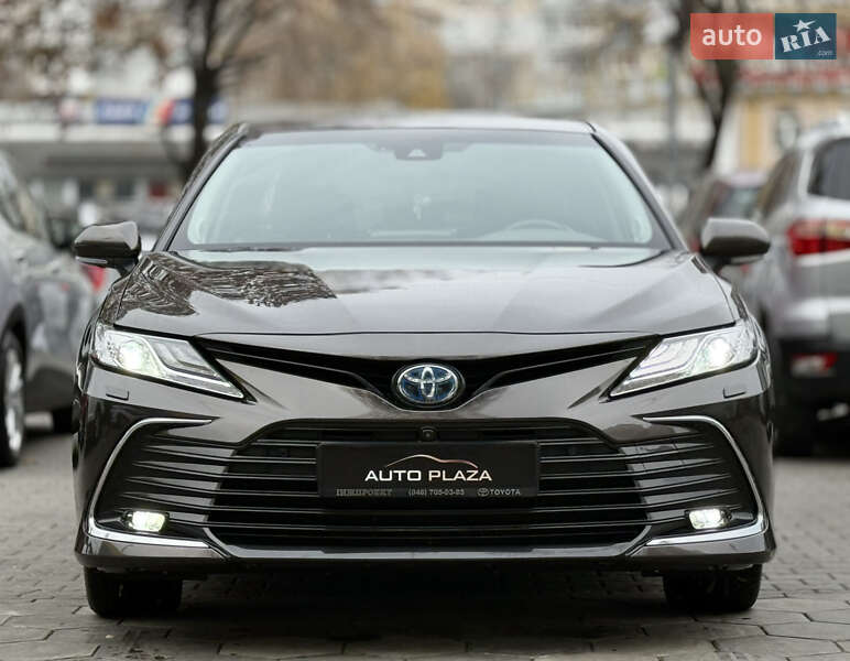 Седан Toyota Camry 2021 в Одессе