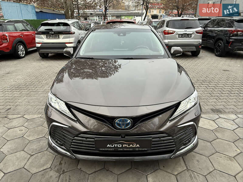 Седан Toyota Camry 2021 в Одессе