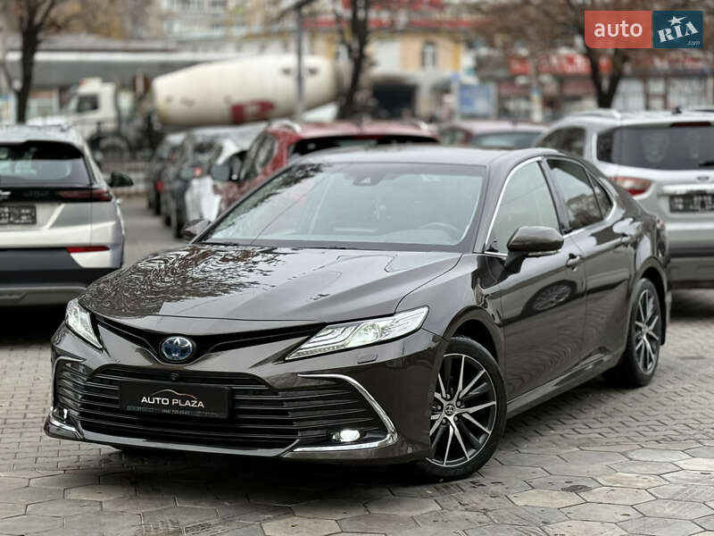 Седан Toyota Camry 2021 в Одессе