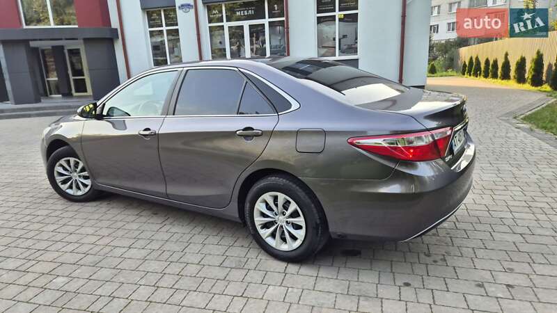 Седан Toyota Camry 2016 в Львові фото 16 Седан Toyota Camry 2016 в Львові