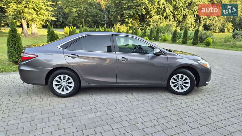 Седан Toyota Camry 2016 в Львові фото 20 Седан Toyota Camry 2016 в Львові