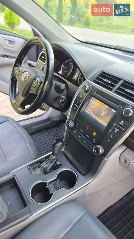 Седан Toyota Camry 2016 в Львові фото 36 Седан Toyota Camry 2016 в Львові