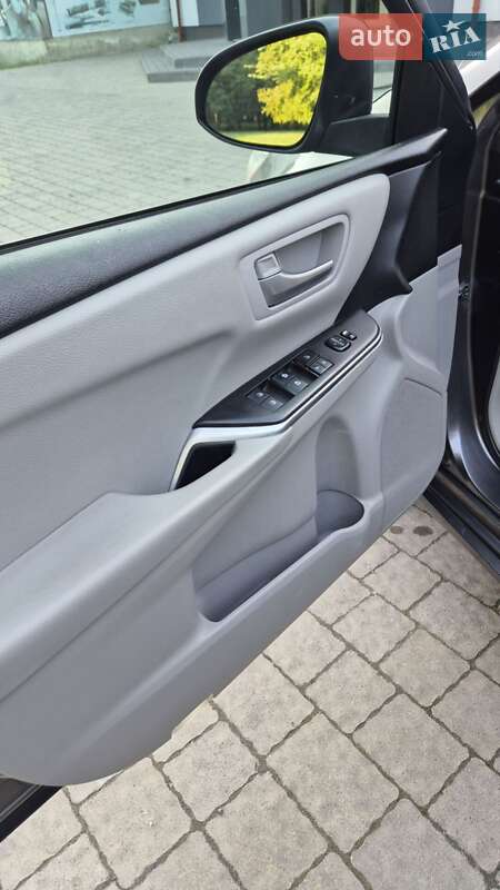 Седан Toyota Camry 2016 в Львові фото 67 Седан Toyota Camry 2016 в Львові