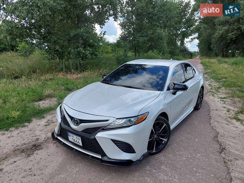 Седан Toyota Camry 2020 в Киеве фото 12 Седан Toyota Camry 2020 в Киеве