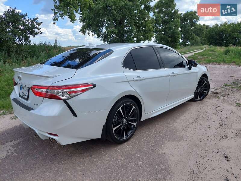 Седан Toyota Camry 2020 в Киеве фото 15 Седан Toyota Camry 2020 в Киеве
