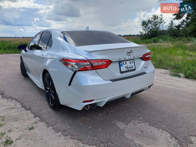 Седан Toyota Camry 2020 в Киеве фото 17 Седан Toyota Camry 2020 в Киеве