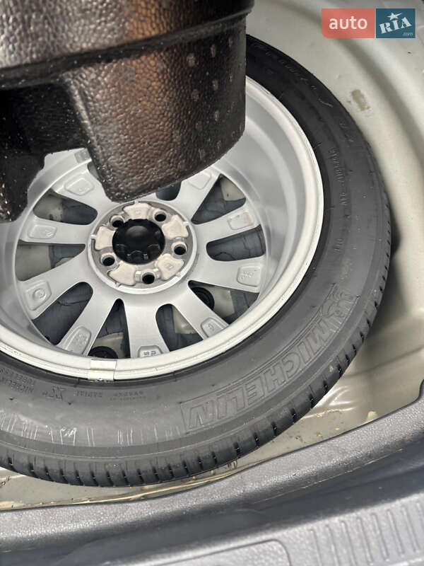 Седан Toyota Camry 2021 в Львове