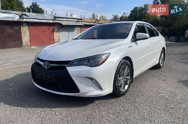 Седан Toyota Camry 2017 в Києві