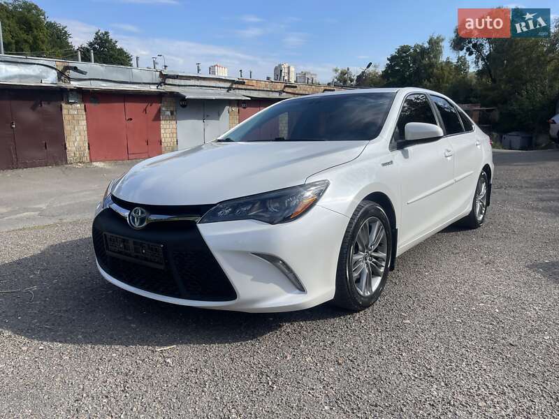 Toyota Camry 2017