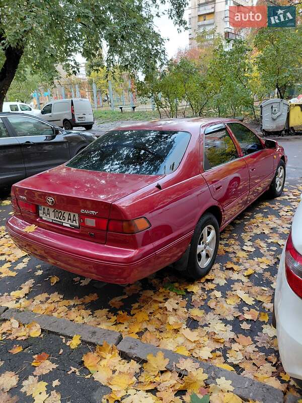 Седан Toyota Camry 1998 в Киеве фото 7 Седан Toyota Camry 1998 в Киеве