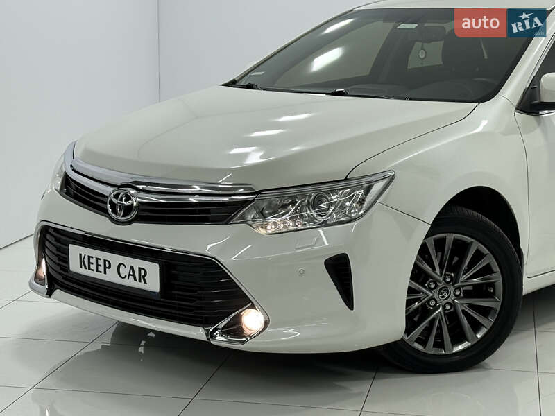 Седан Toyota Camry 2016 в Одесі