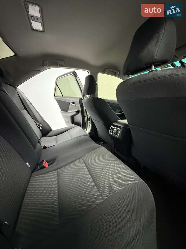 Седан Toyota Camry 2016 в Одесі