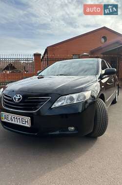 Седан Toyota Camry 2008 в Кривом Роге