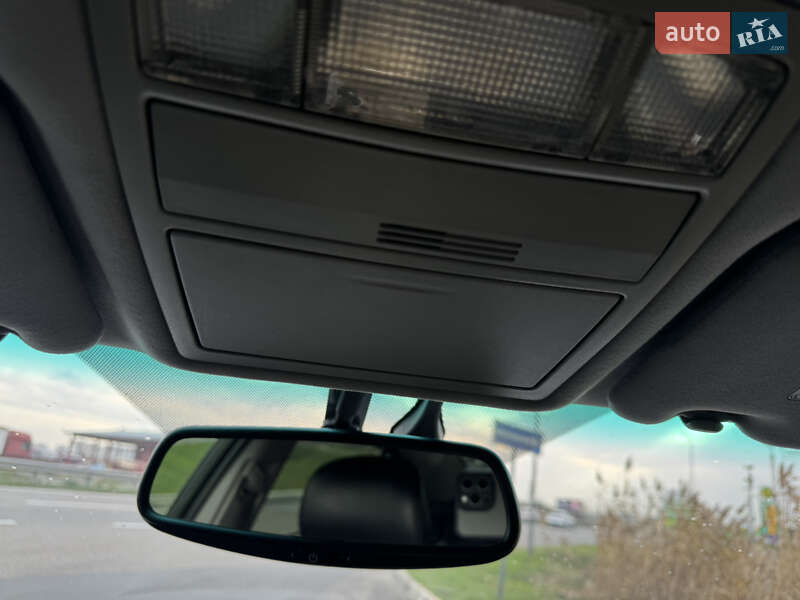 Седан Toyota Camry 2007 в Днепре