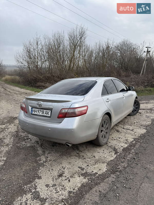 Седан Toyota Camry 2007 в Кривом Озере