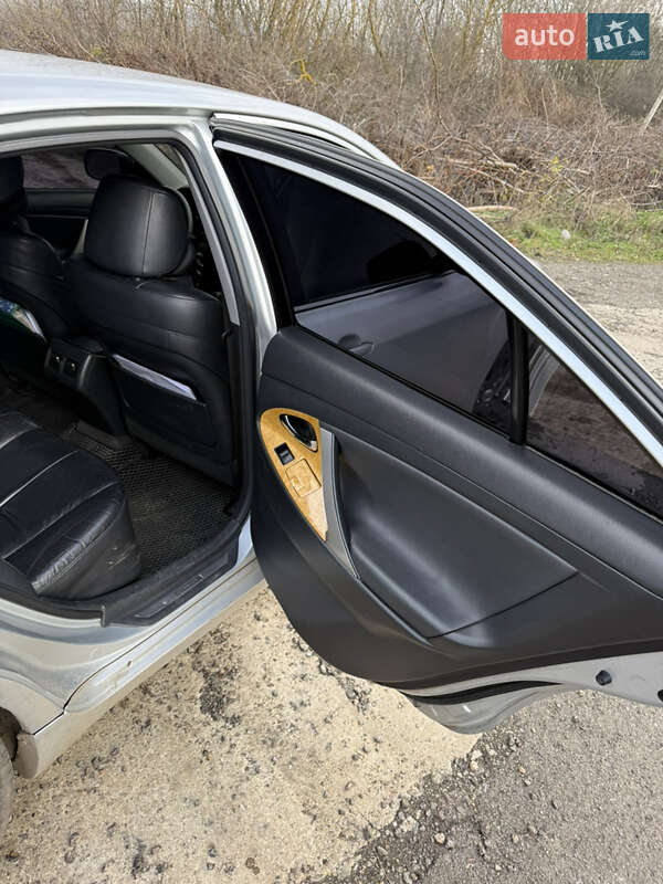 Седан Toyota Camry 2007 в Кривом Озере