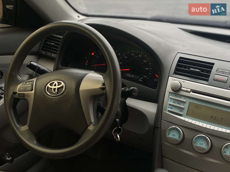 Седан Toyota Camry 2007 в Вінниці