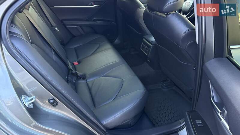 Седан Toyota Camry 2021 в Киеве фото 7 Седан Toyota Camry 2021 в Киеве
