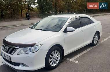 Седан Toyota Camry 2013 в Кропивницком