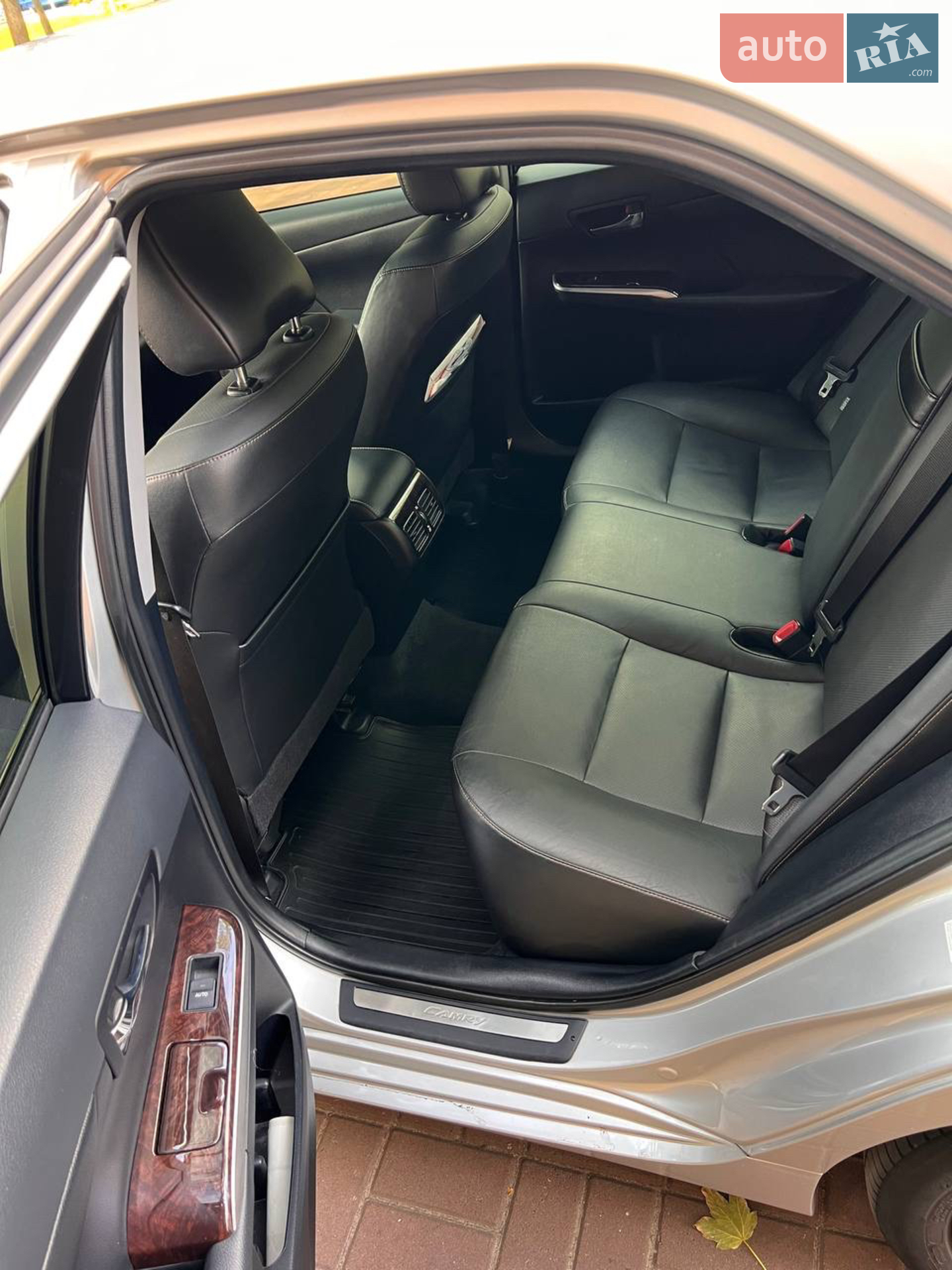 2016 Toyota Camry - мініатюра 11