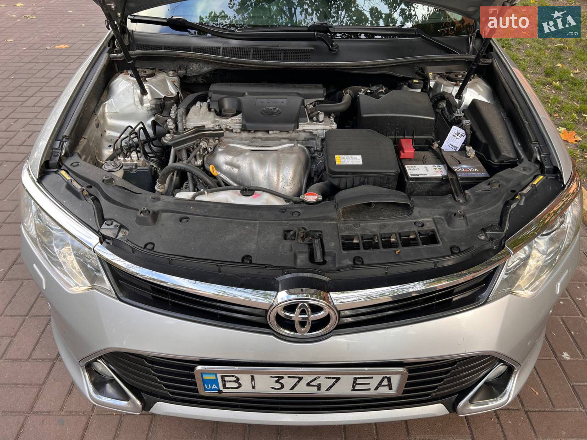 2016 Toyota Camry - мініатюра 16