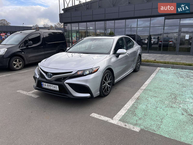 Седан Toyota Camry 2022 в Умани фото 4 Седан Toyota Camry 2022 в Умани