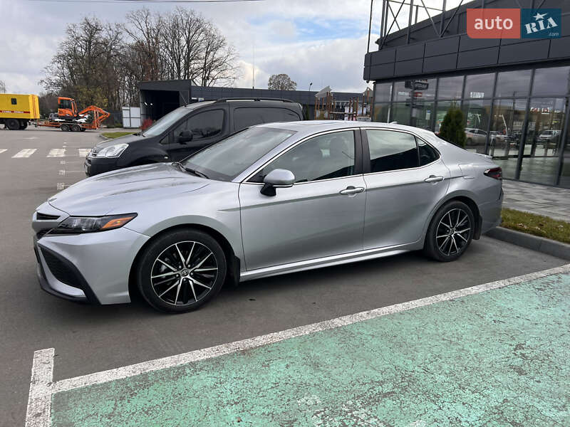 Седан Toyota Camry 2022 в Умани фото 8 Седан Toyota Camry 2022 в Умани